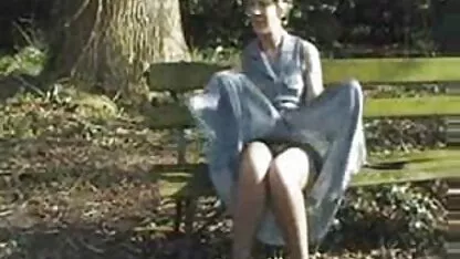 美しさは直腸でハードコックを感じるのが大好き 女性 アダルト ビデオ