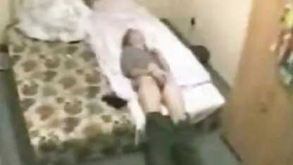 着ラテックスkralaとハードcumsを通じて彼女のお尻 アダルト 女性 クンニ