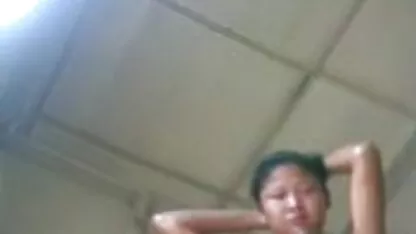 ベイビーフェラチオslobbering性的 女 の ため の エッチ 動画