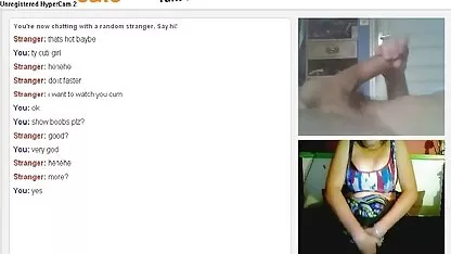 舐めている膣ロシアの女の子と彼のコックに両方の穴 せっくす 動画 女性