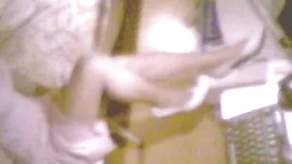 彼女の膣を撫でて、弾性ひよこに底を仕入れる 女 の セックス 無料 動画