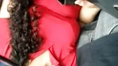 裸のレズビアンと玩具のような肛門性 セックス 動画 女性
