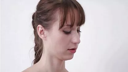 タイトな膣スキニー男は他の男性とセックスします 大人 動画 女性